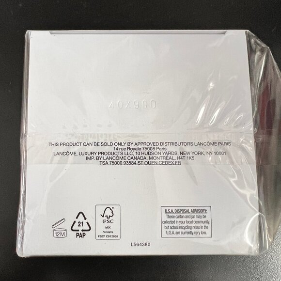 Renergie Lift Multi-Action Lifting Night Cream  Lancôme - Picture 5 of 7